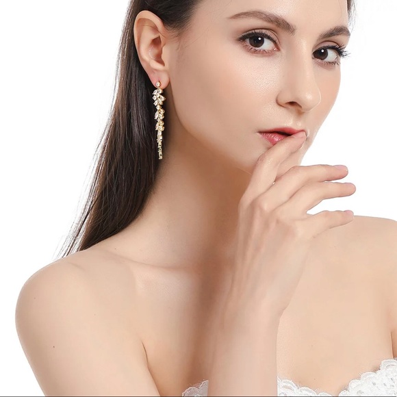 Cubic Zirconia Crystal Long Drop Leaf Earrings - Picture 4 of 4